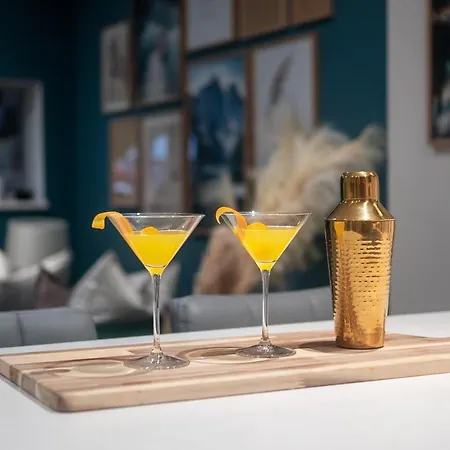 Apartment Spring Mount Luxury Apartment: Retreat *